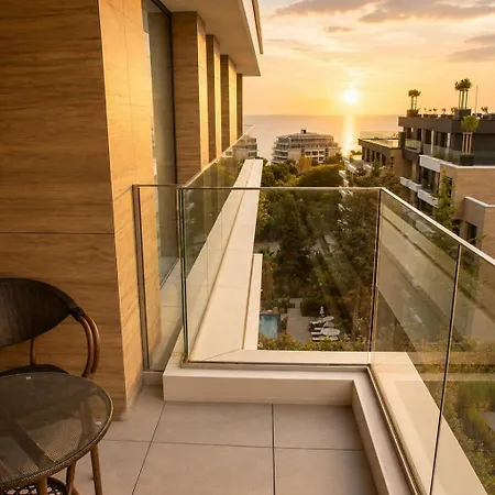 Luxury Azur Panorama | Beach, Pools, & Panoramic Views Διαμέρισμα