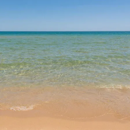 Διαμέρισμα Luxury Azur Panorama | Beach, Pools, & Panoramic Views *