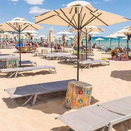 Luxury Azur Panorama | Beach, Pools, & Panoramic Views Διαμέρισμα *
