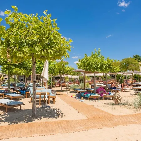 Luxury Azur Panorama | Beach, Pools, & Panoramic Views Διαμέρισμα Βάρνα